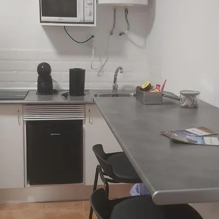 Loft 3 Nuevo,tercera Planta Sin Ascensor,pequeno Y Coqueto,wifi Y Aire Acondicionado Apartment